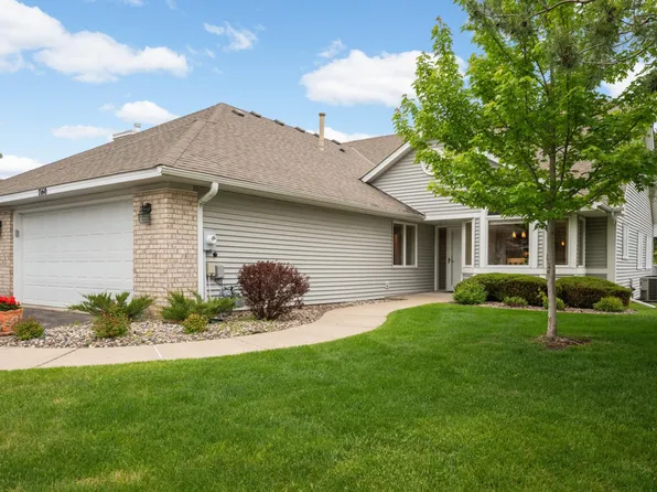7160 Oak Pointe Curv, Bloomington, MN 55438