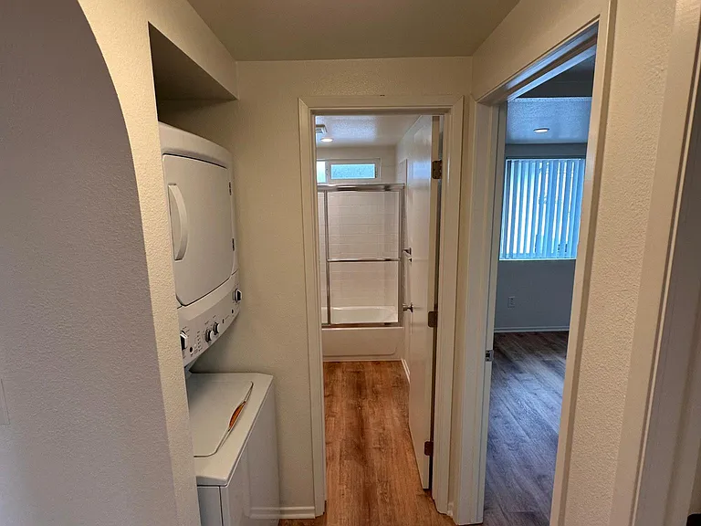 2110 Florida St #D — Photo 10