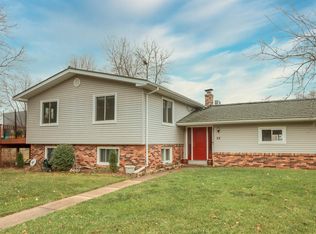 22 Westbrook Dr, Bloomer, WI 54724