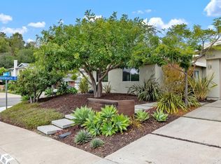 2104 Crownhill Rd, San Diego, CA 92109
