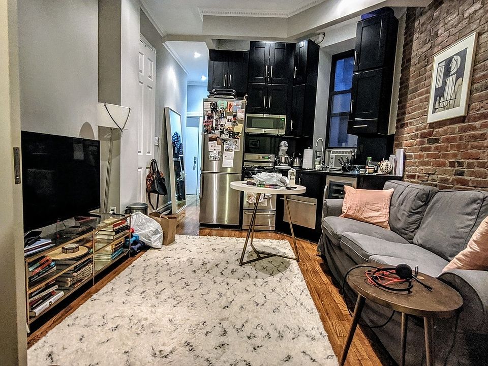 1st image of 230 Mott St APT 8