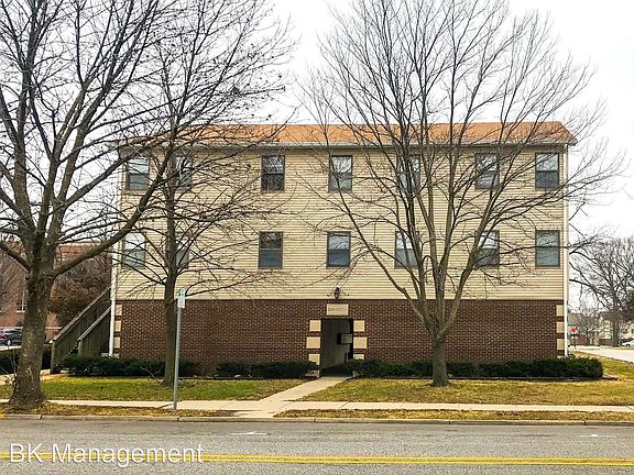3rd image of 224 Sheetz St APT 4