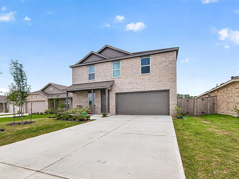 18634 Scopello Dr — Photo 2