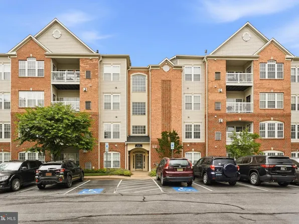 8245 Stone Crop Dr Unit B, Ellicott City, MD 21043