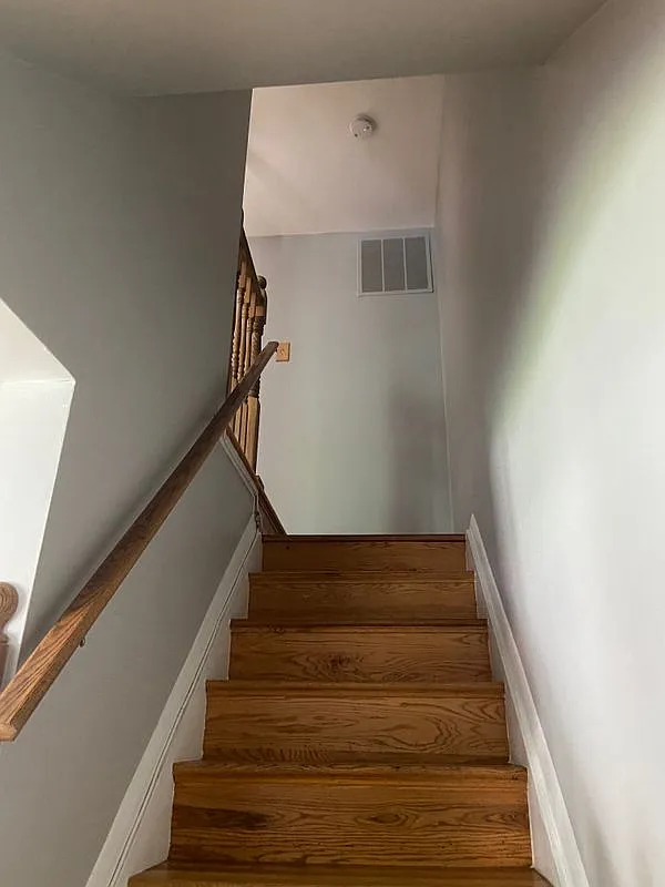 3 bed, 2.0 bath, 1020 sqft, $1,950 — Photo 4