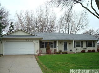 5601 128th St W, Apple Valley, MN 55124