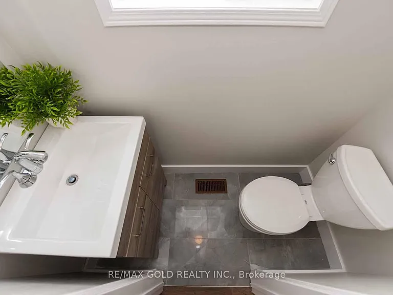 35 Needlewood Ln — Photo 10