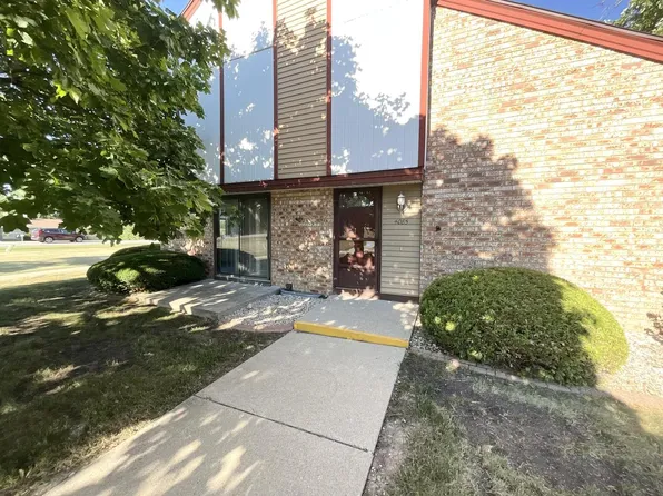 4085 W College AVENUE #4085, Milwaukee, WI 53221