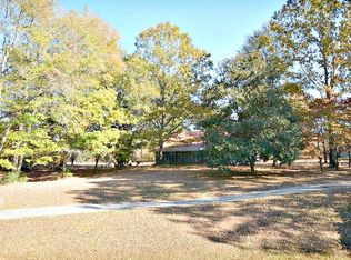 778 Snow Springs Rd, Adairsville, GA 30103