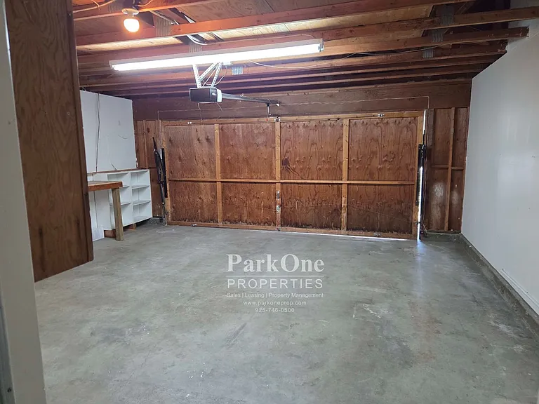 2848 Saint Joseph Dr — Photo 17