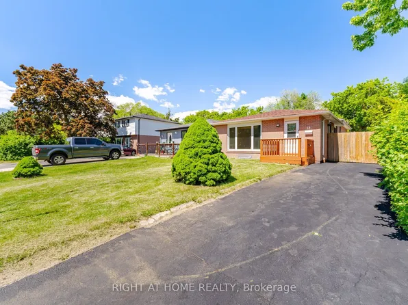 59 Edenborough Dr, Brampton, ON L6T 3A6