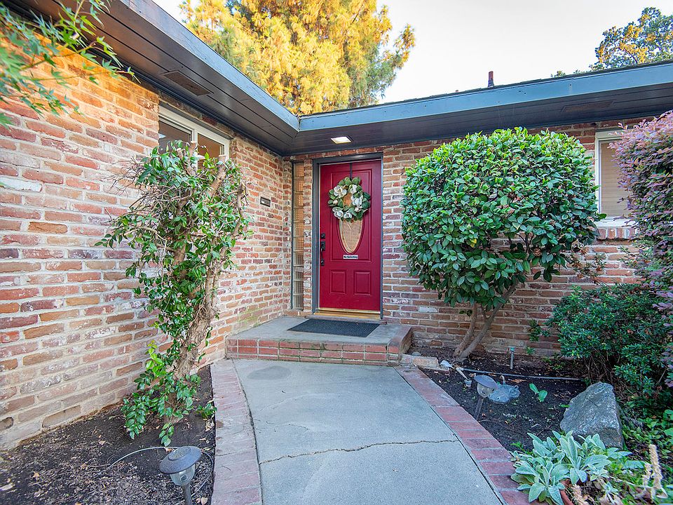 1st image of 1207 W Westcott Ave