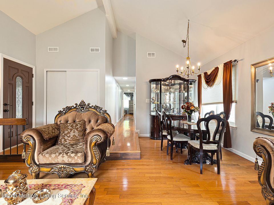 114 McArthur Ave, Staten Island, NY 10312 Zillow