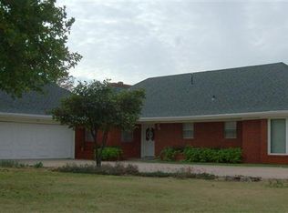 120 Gaynelle Ln, Hobart, OK 73651