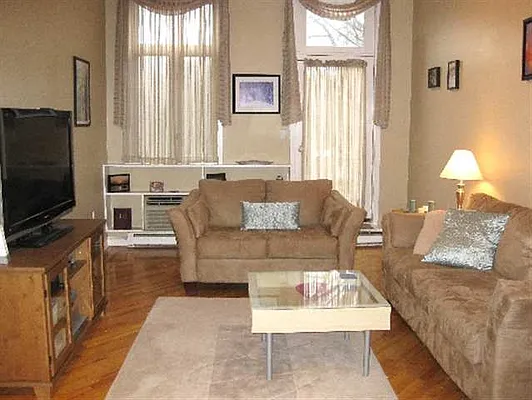 Sold by Hudson Place Realty | media 6