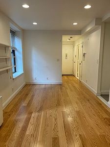201 W 74th St APT 7B, New York, NY, 10023