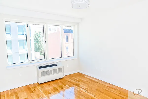 Rented by Urban Realty NYC | media 17