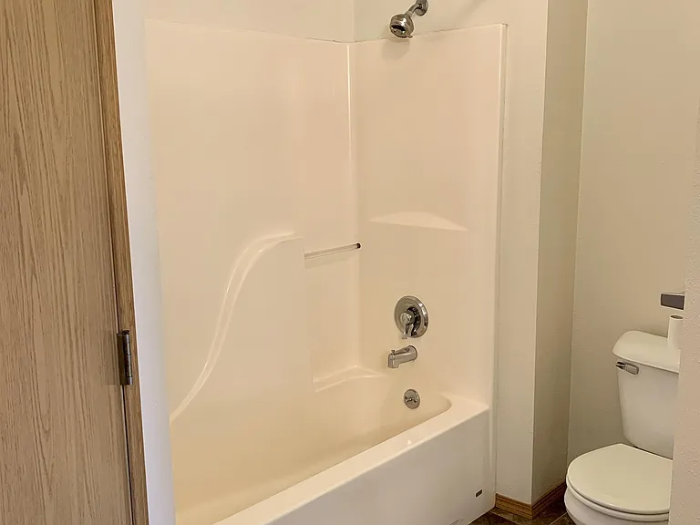 323 Janet St #1 — Photo 14