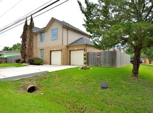 9226 Easthaven St, Houston, TX 77075
