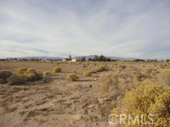 82 Vac Corner Avenue C8 82 Sta #60, Lancaster, CA 93536