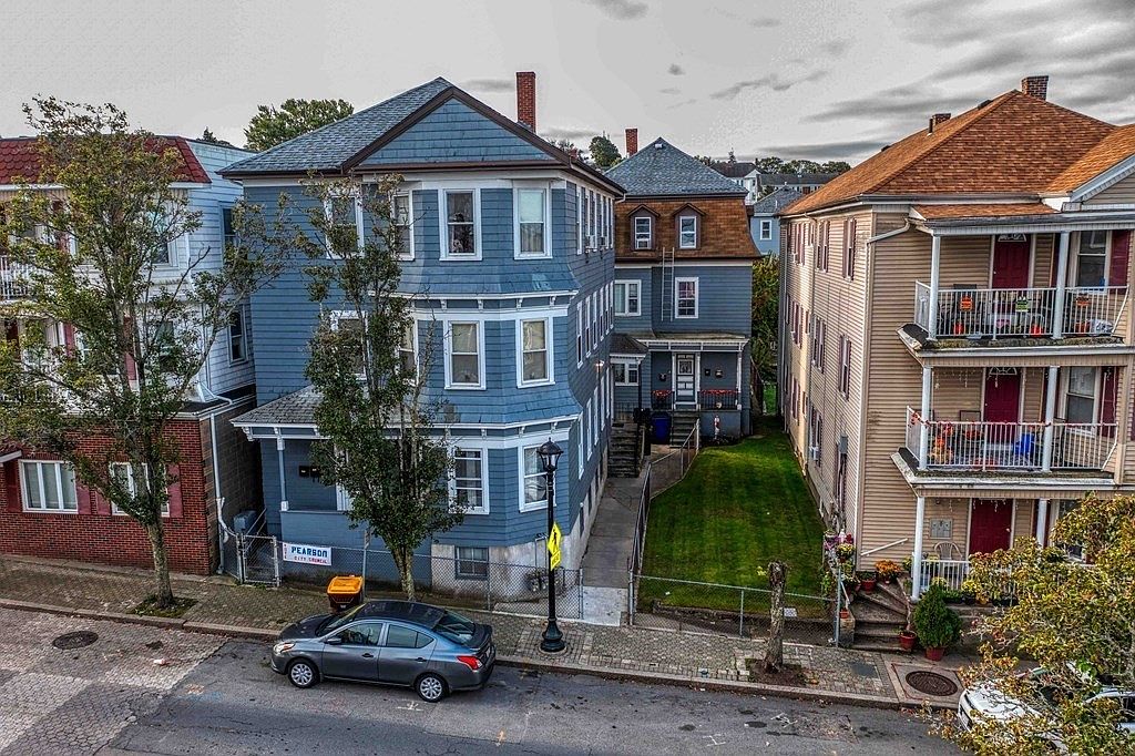 205211 Columbia St, Fall River, MA 02721 Zillow