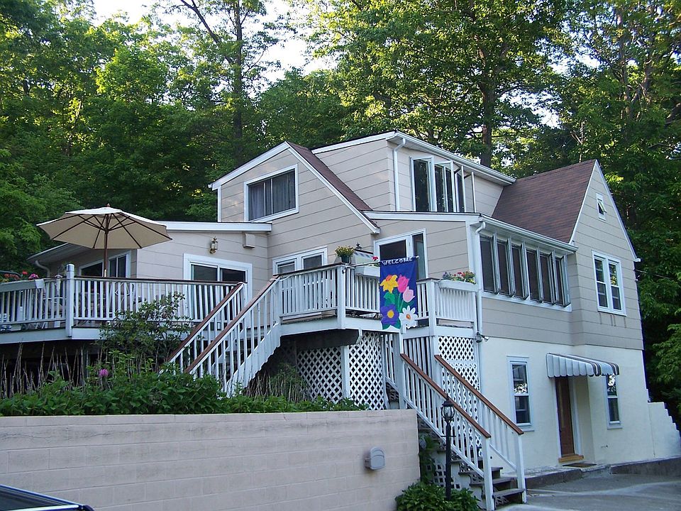 Contractor's House-Mint Condition!