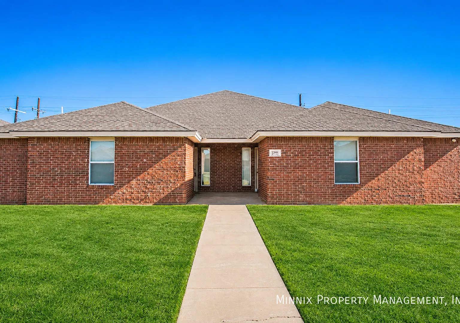 3 bedroom/ 3 bath For Rent Lubbock | Pet Friendly | 1206 N. Bangor Ave. #B — Photo 3