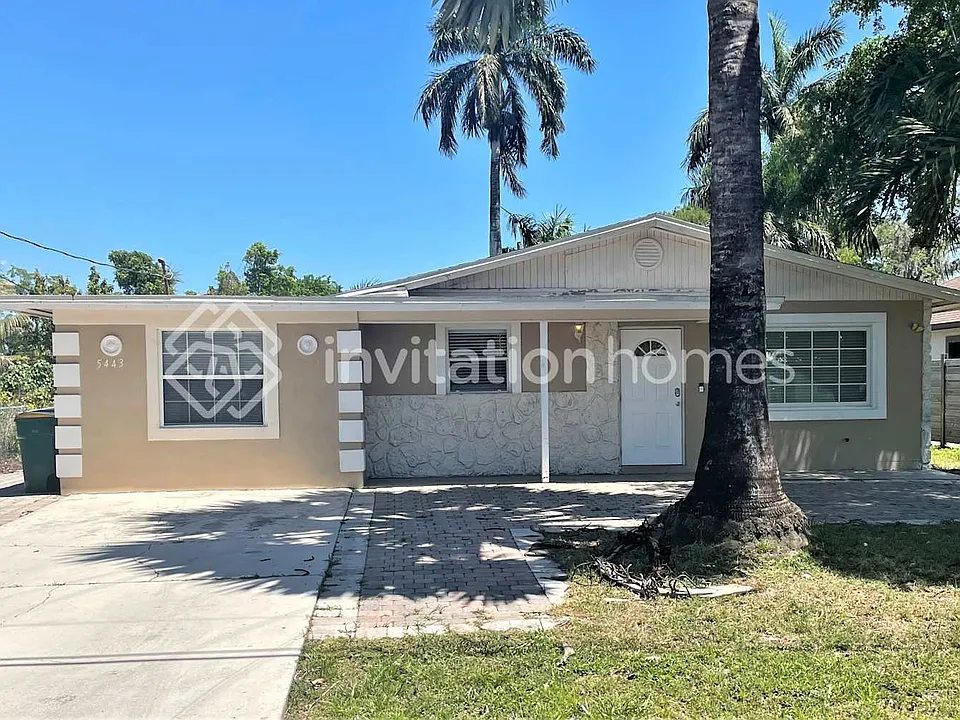 5443 Bryant Ave