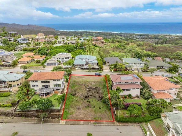 1022 Hanohano Way, Honolulu, HI 96825