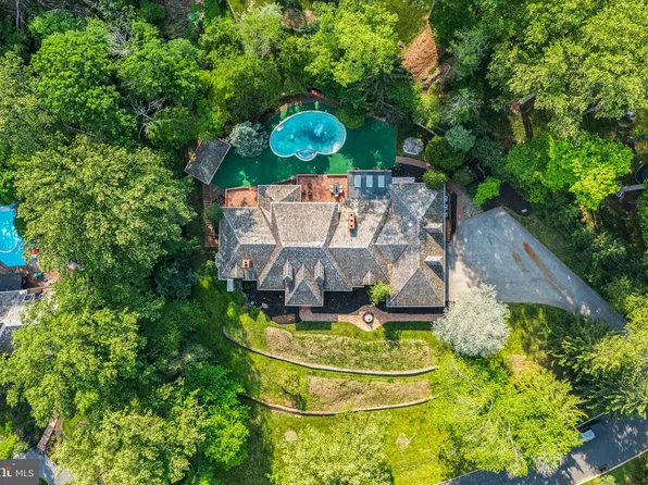 21 Springton Pointe Dr, Newtown Square, PA 19073