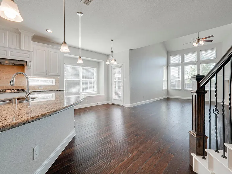4380 Live Springs Rd — Photo 8