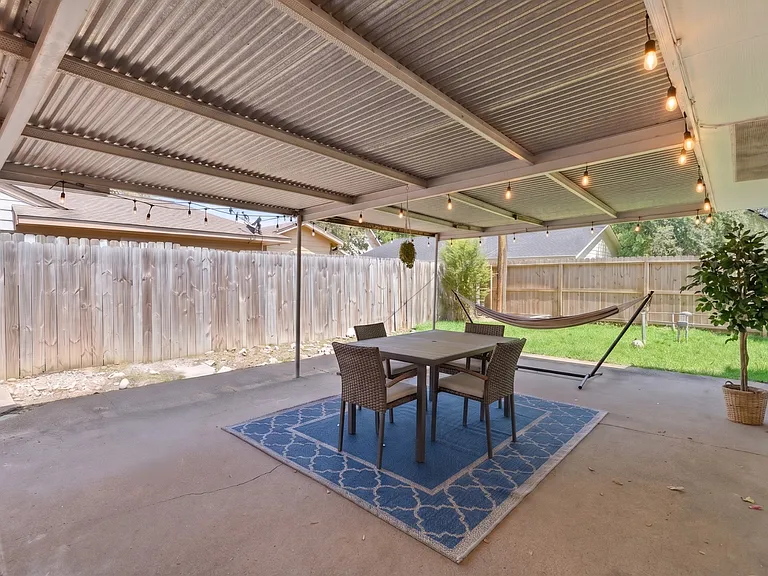 5722 W 43rd St — Photo 24