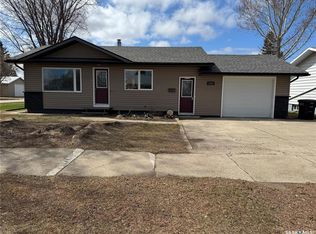 1003 11th St, Humboldt, SK S0K2A0