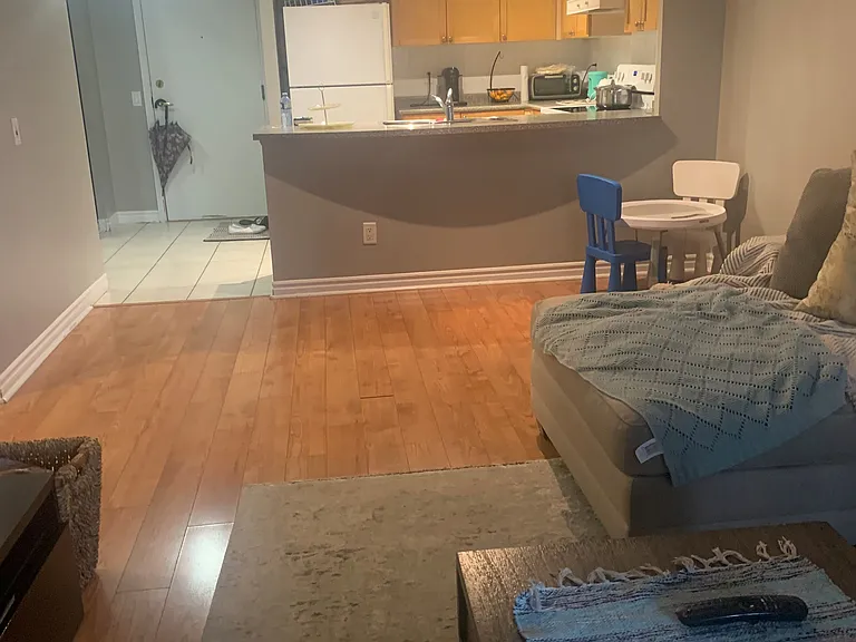 25 Kingsbridge Garden Cir #923 — Photo 15