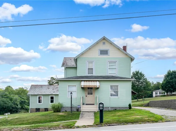 151 Main St, West Sunbury, PA 16061