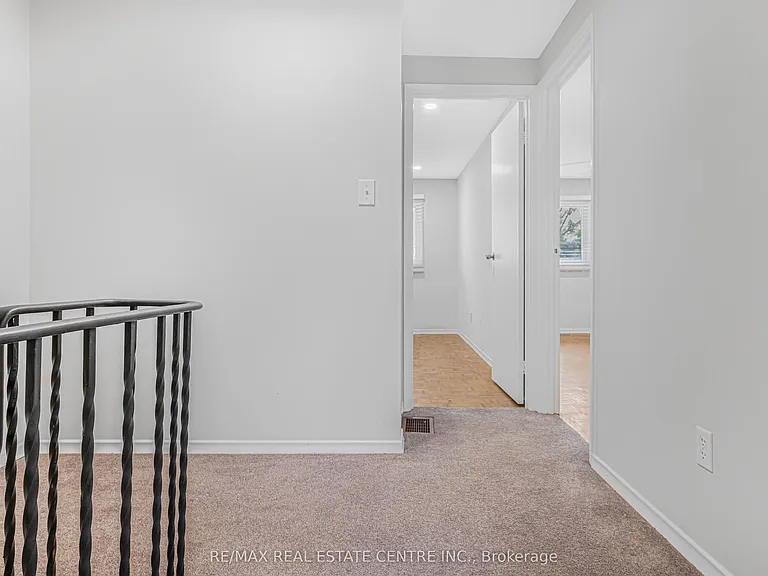 Trowbridge Dr — Photo 26
