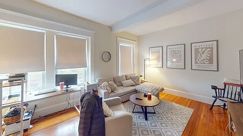 1595 Beacon St #10 Photo 1