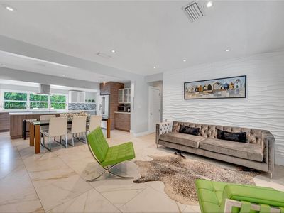 1035 NE 122nd St, North Miami, FL, 33161