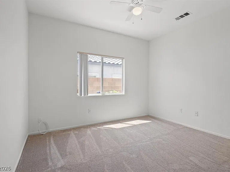 3213 Carbondale St — Photo 21