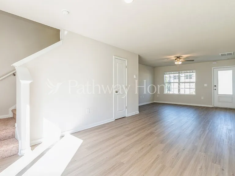 6316 Lowe Ln — Photo 8