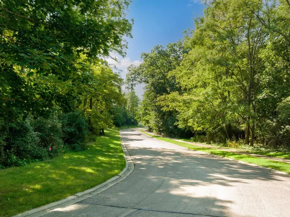 L17 Stonehaven Dr, Green Lake, WI 54941