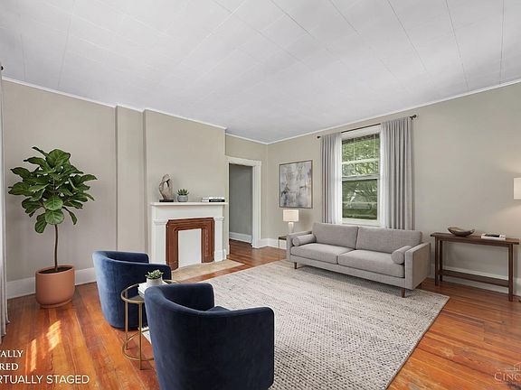 5th image of 1085 Church Ave
