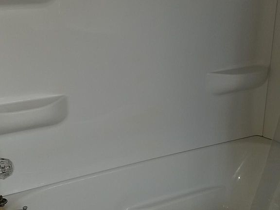nice, full tub