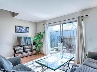 19 Creekwood Sq #19, Rohnert Park, CA 94928
