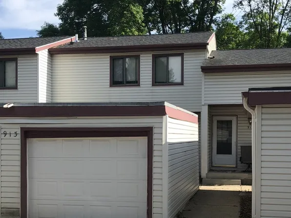 913 40th St NW, Rochester, MN 55901