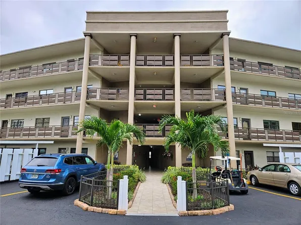 6190 80th St N Unit 108, Saint Petersburg, FL 33709