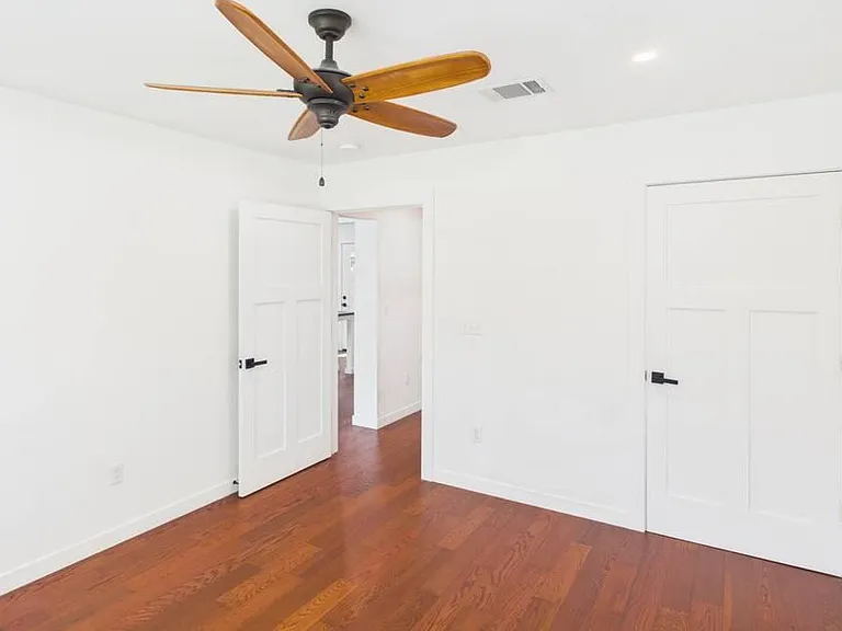 313 Fulton St — Photo 19