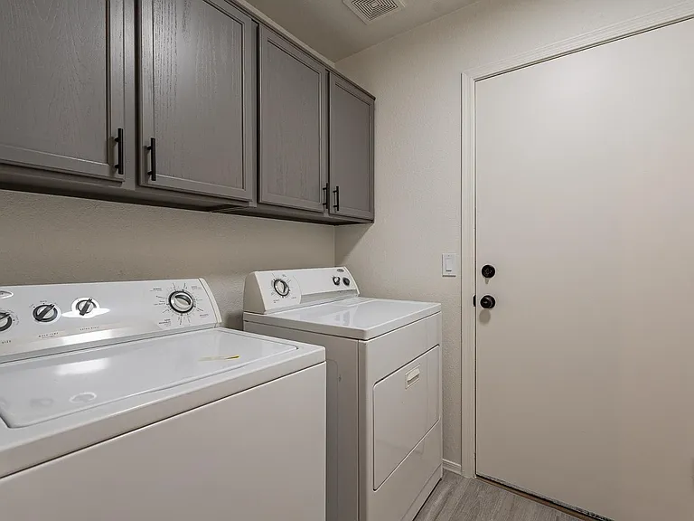 338 N 152nd Dr — Photo 31