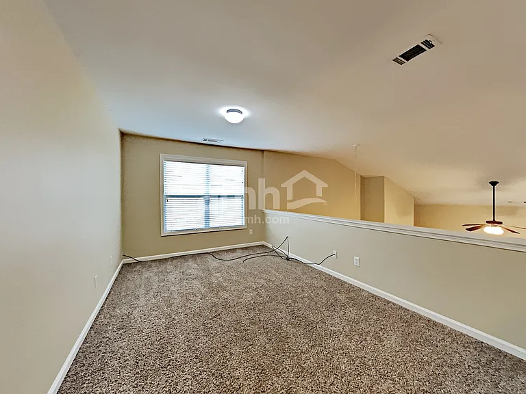 2263 Worrall Hill Dr — Photo 17