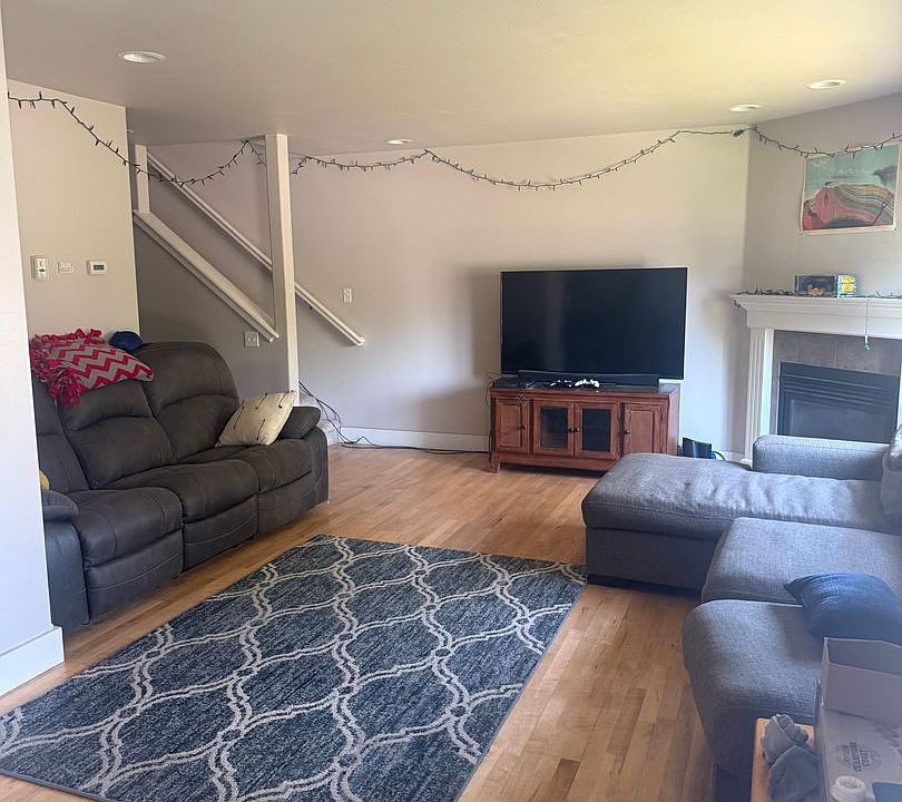 2nd image of 2889 N 27th Ave APT 2